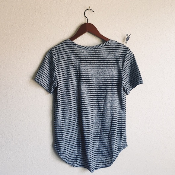 Super Cute Black & Gray Heathered Striped Shirt - Picture 4 of 6